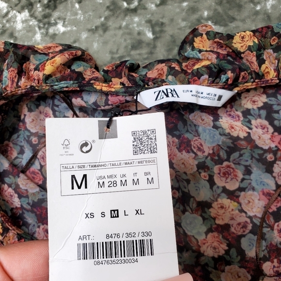 Zara Floral Ruffled Crop Top - Picture 5 of 8